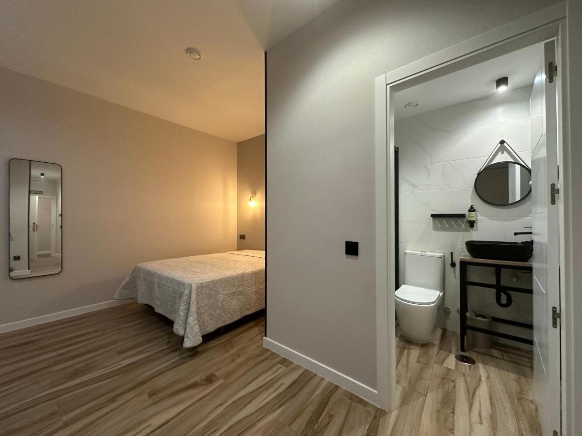 Cc Opera Suites Мадрид Екстериор снимка